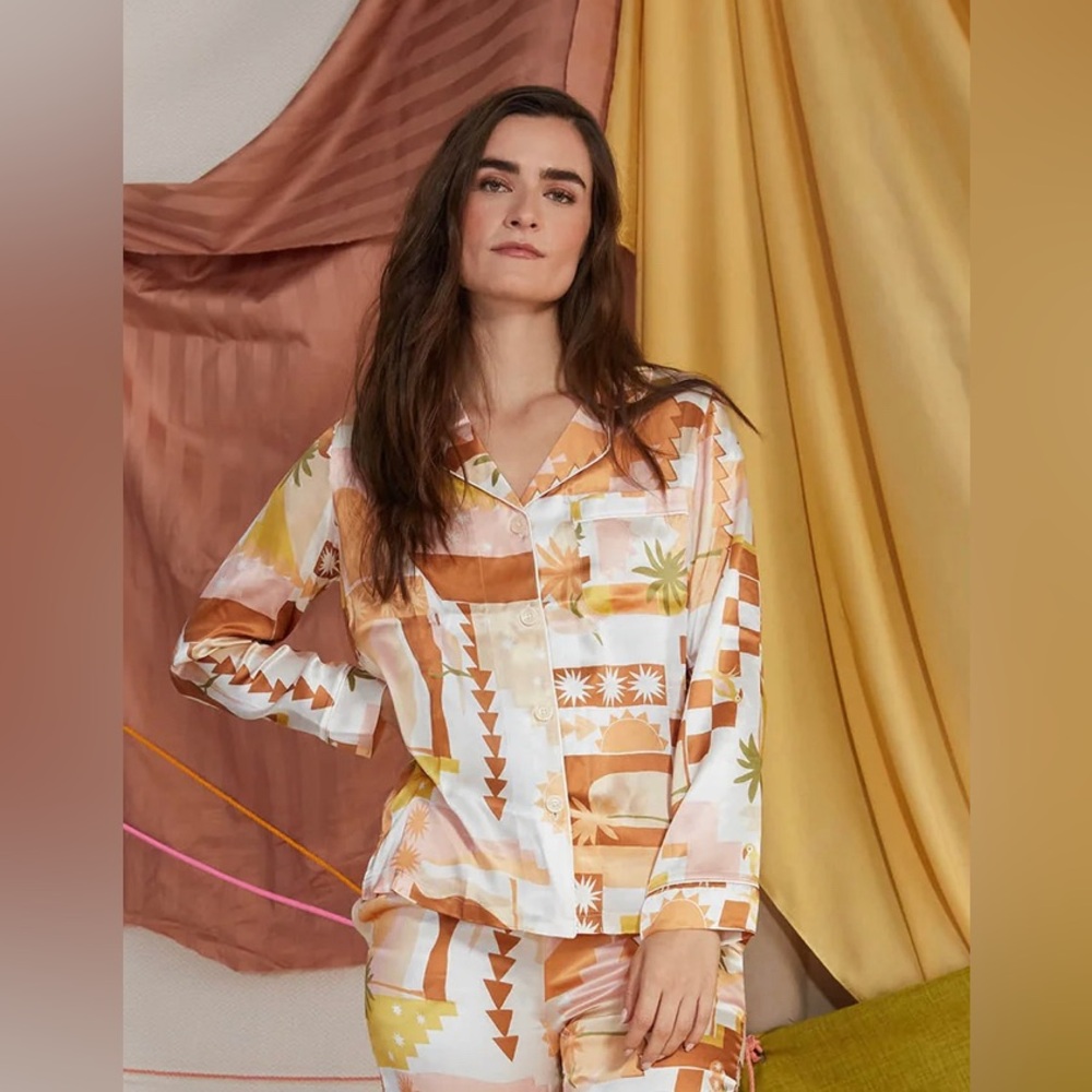 BedHead Havana Long Sleeve Woven Washable Silk Pajama Top, M